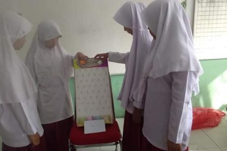 Belajar IPS sambil Bermain Rolling Ball Game